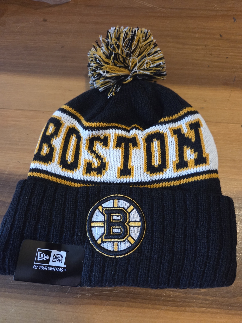 New Era Boston Bruins Black, Gold & White Pom Beanie